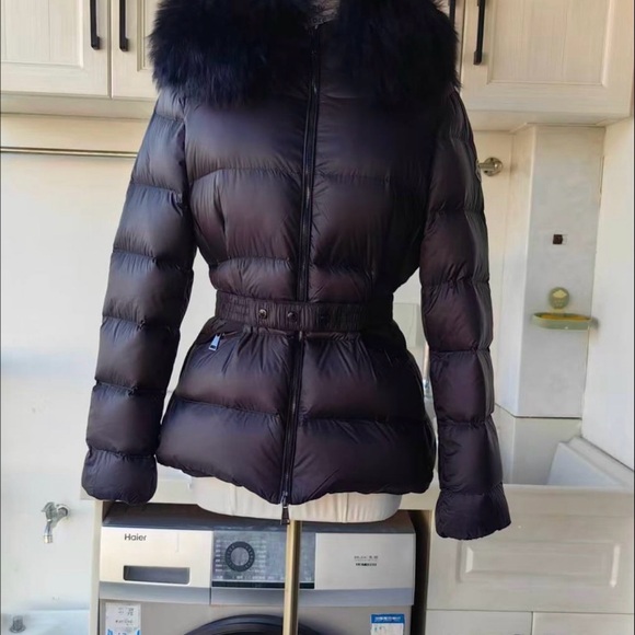 Moncler Boed Black Puffer Jacket with Fur Collar - Picture 6 of 9